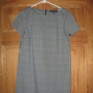 346 Brooks Brothers Black/White Houndstooth Dress